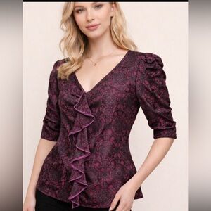 Juicy Couture Purple Silk Blouse Pleated Sleeves Sweetheart Neckline Womans SZ 2